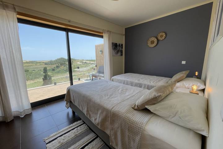 Casa de férias para 6 pessoas, com Varanda e Terraço e ainda Jardim em Vila do Bispo