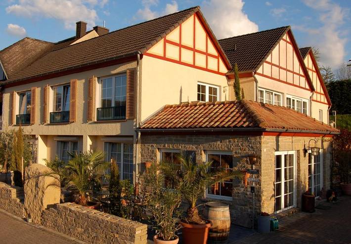 Ferienwohnung für 3 Personen, mit Terrasse in Pünderich