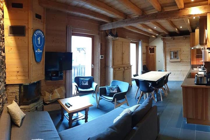 Gîte pour 8 personnes, avec balcon