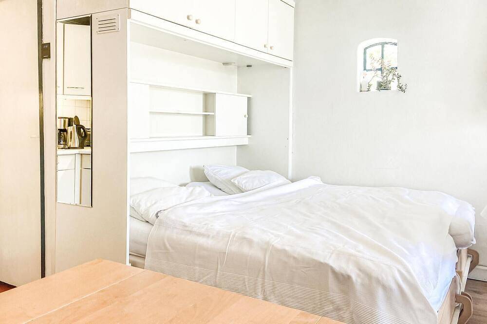 Toller (statischer) Wohnwagen in Bergen. in Bergen aan Zee, Noord-Holland - Nordseeküste