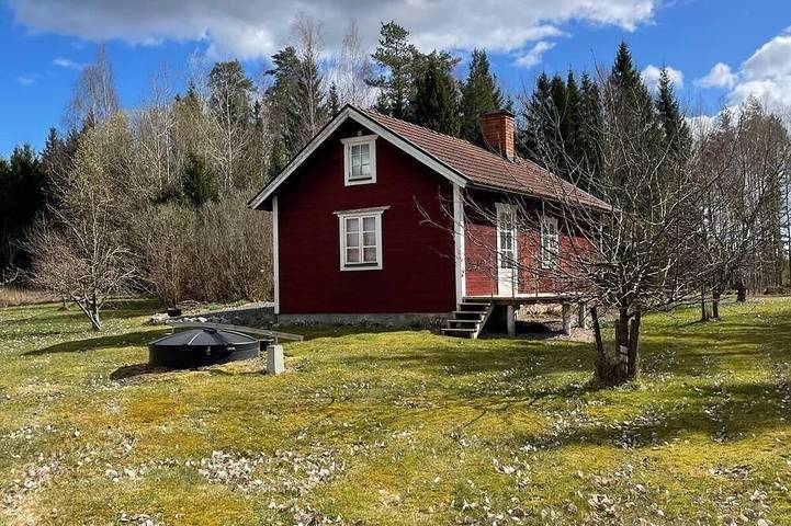 Ferienhaus für 4 Personen, mit Garten in Södermanland