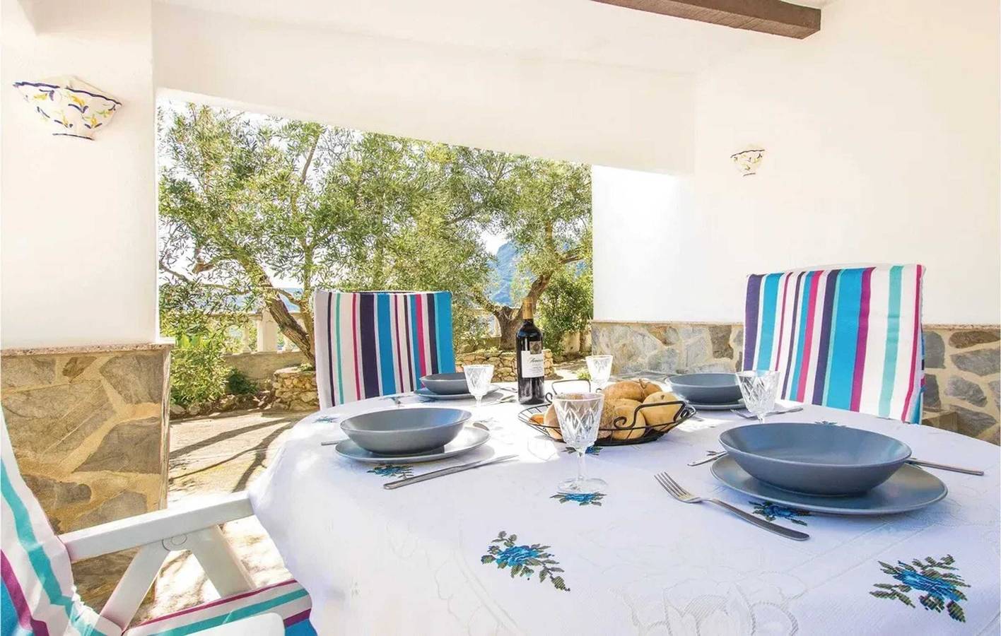 Acogedor chalet con vistas al lago y la montaña - El Gastor in El Gastor, Pueblos Blancos