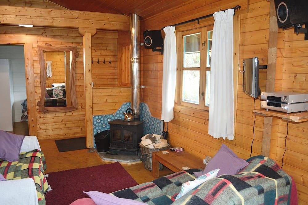 Mountain Cabin situated in a unique and peaceful area of outstanding beauty. in County Cork
