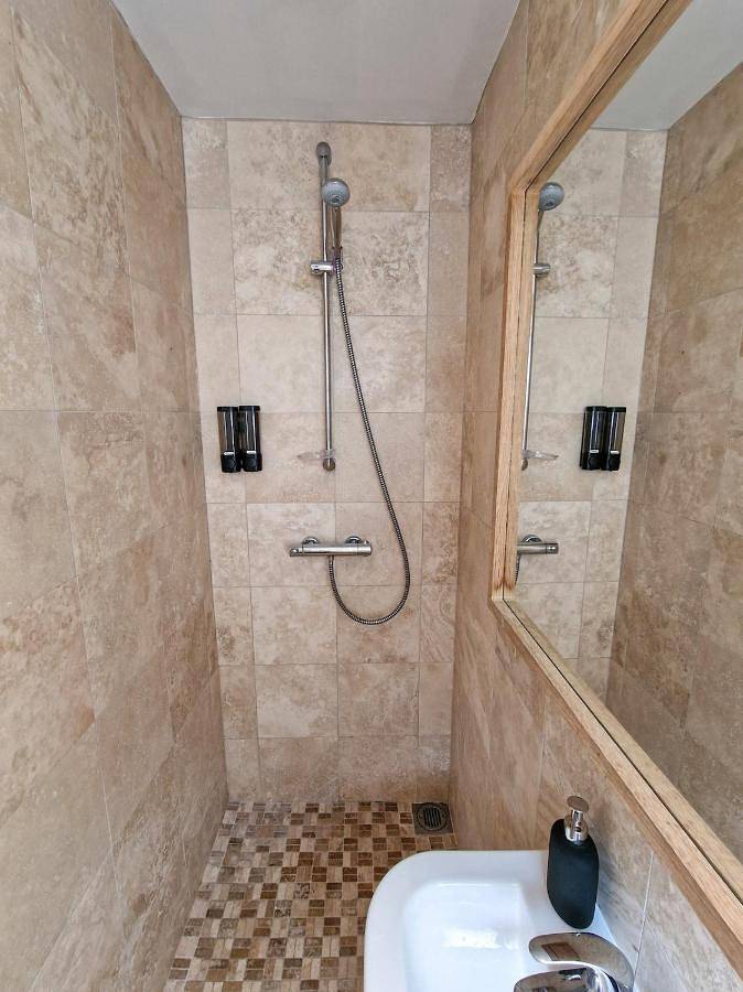 Three-Bedroom Apartment in Manchester, Greater Manchester