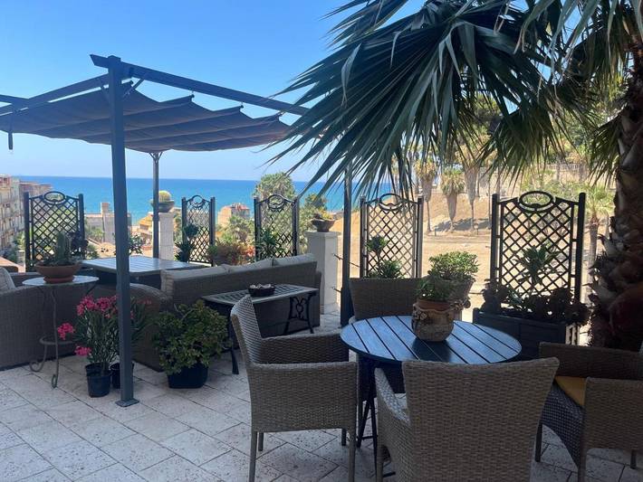 Apartamento de vacaciones para 2 personas, con vistas y jardín - 1