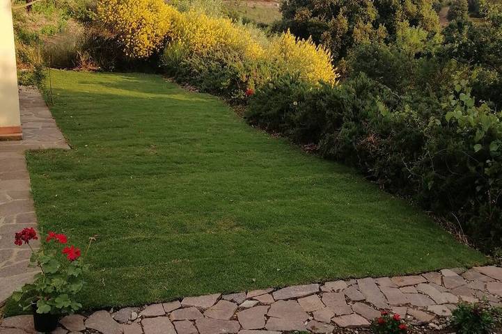 Incantu,casa vacanze in montagna con giardino e vista -Sardegna in Seulo, Barbagia