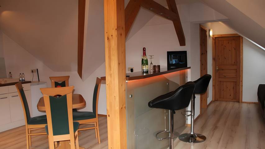 Hel lejlighed, Holiday Apartment for 2 People (60 m²) in Sehmatal in Cranzahl, Sehmatal