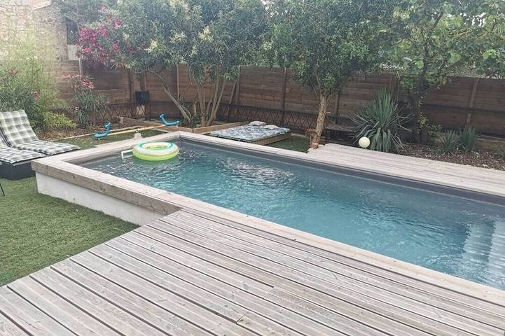 Gîte pour 6 personnes, avec terrasse et jardin à Montredon-des-Corbières