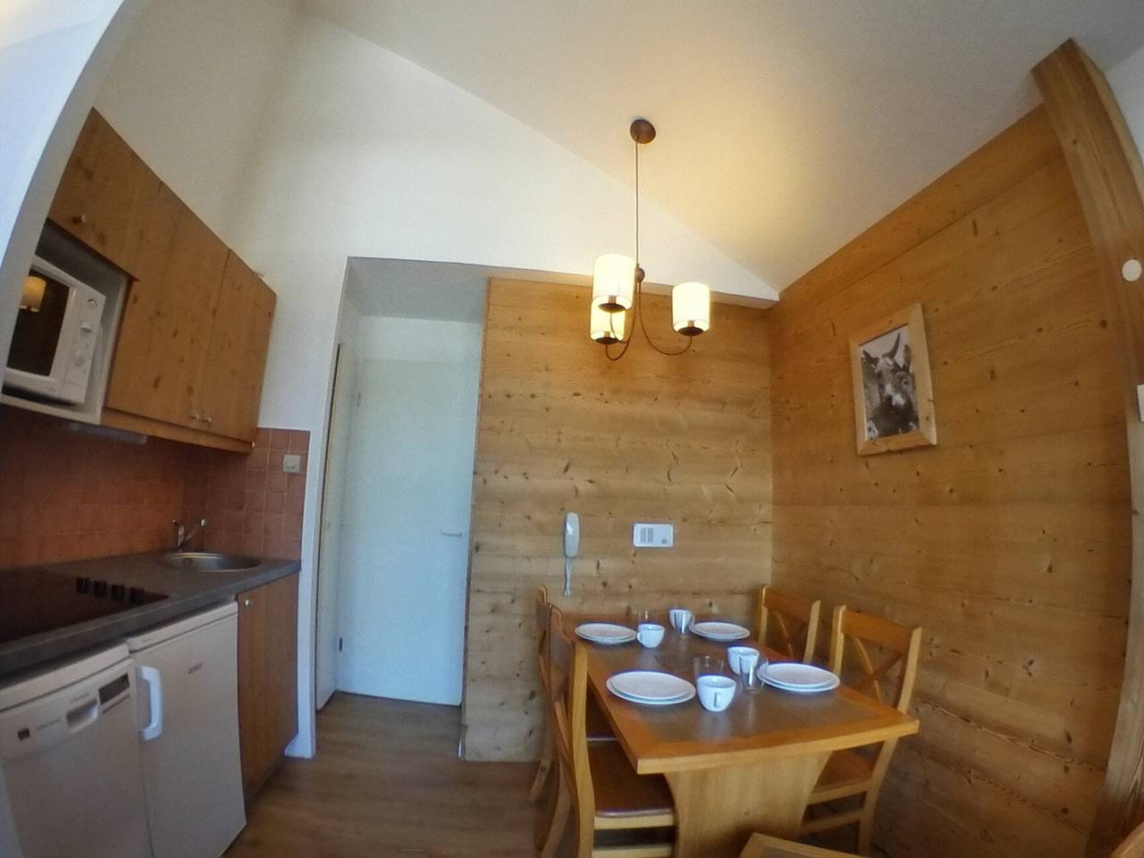 Entire apartment, Apartment for 4, Falaise district, Avoriaz in Morzine, Les Portes du Soleil