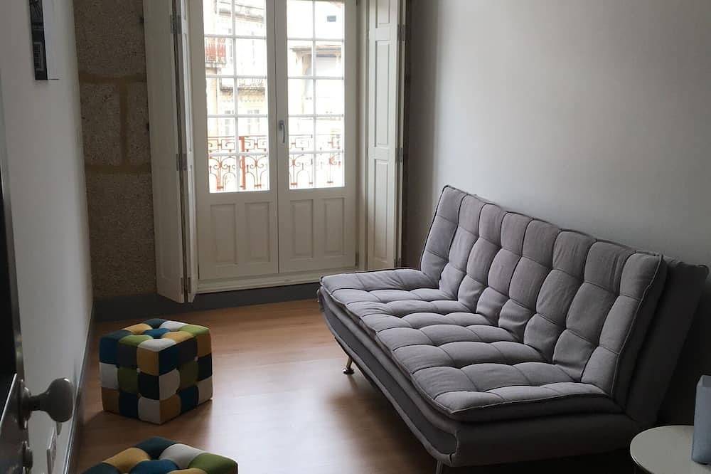 Apartamento na Praça Dom Duarte, 3º Andar com Varanda, foto 11