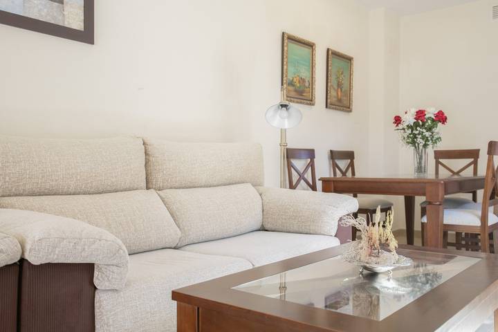 Location de vacances pour 6 personnes, avec jardin, adapté aux familles à Zahara de los Atunes - 4