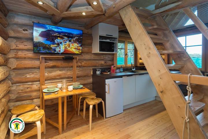 Gîte pour 3 personnes, avec sauna ainsi que jacuzzi et jardin dans l' Isère - 3