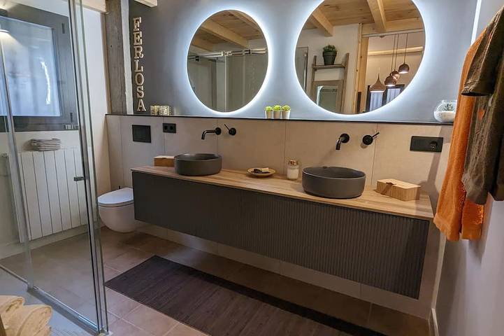 Ganze Wohnung, Loft de Ensueño con Piscina y Jardin in Villamediana de Iregua, La Rioja Provinz