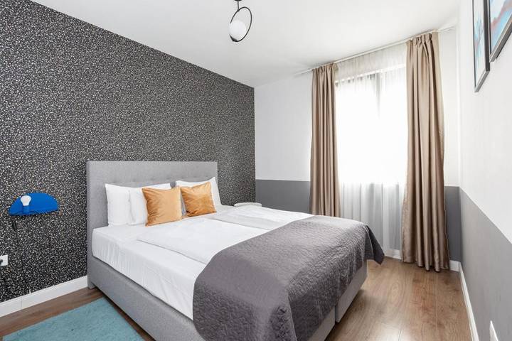 Apartmenthotel für 2 Personen, mit Terrasse und Ausblick - 1