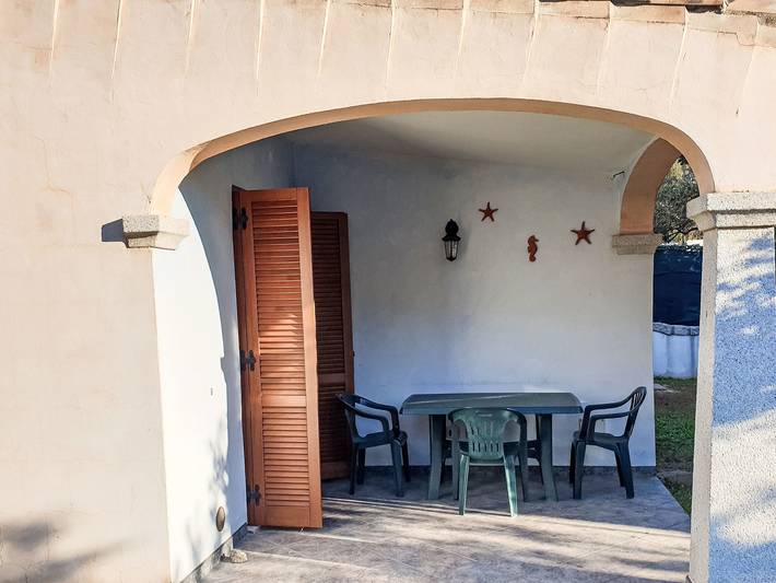 Location de vacances pour 3 personnes, avec terrasse et jardin à Tanaunella - 3