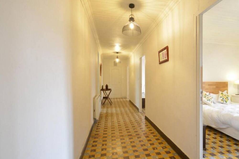 Gite Syrah in Mondragon, Vaucluse