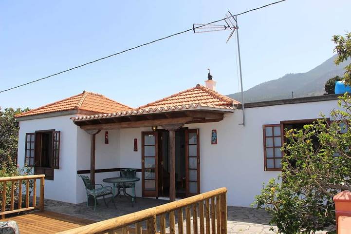Ferienhaus für 4 Personen, mit Terrasse und Garten in Las Manchas
