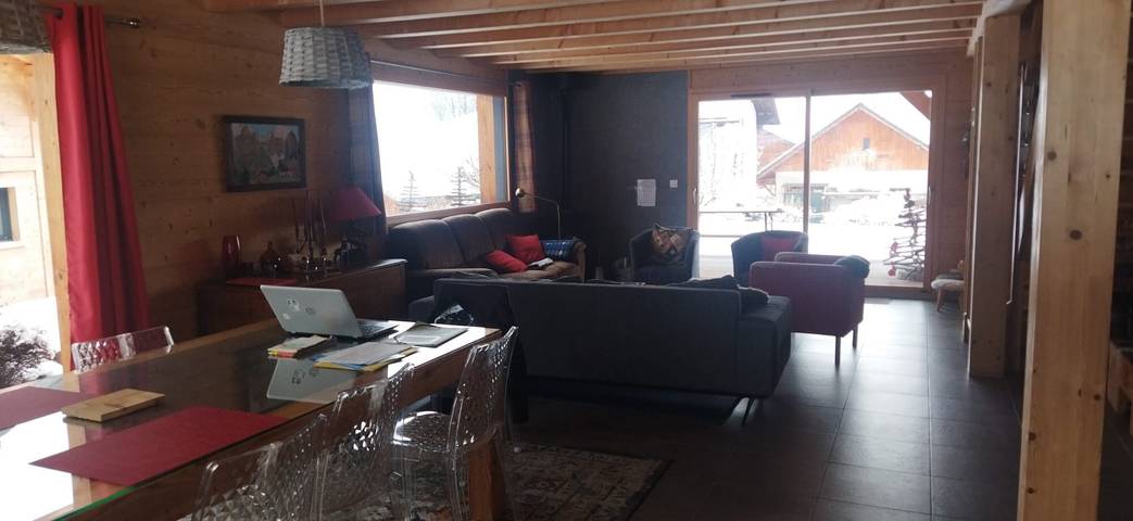 Gîte pour 13 personnes, avec jardin à Bernex - 4