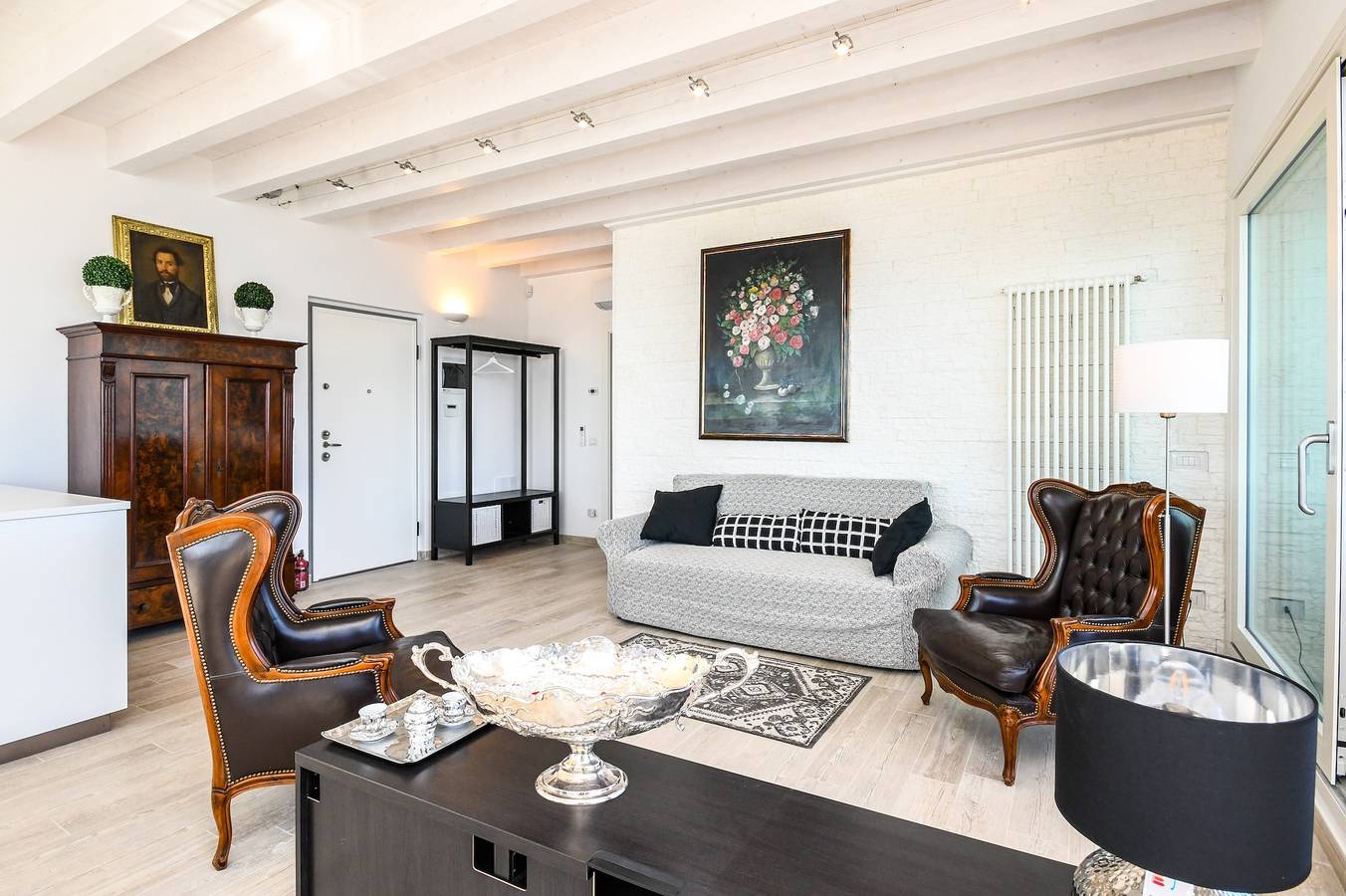 Appartement "Luxe 2" met terras en uitzicht op het meer, foto 13