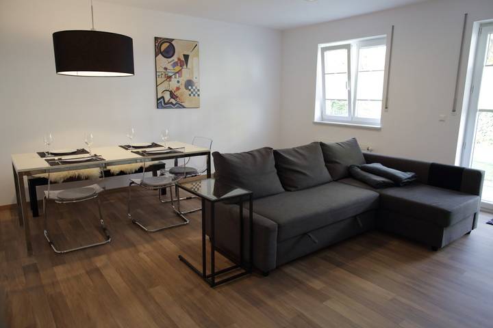 Ferienhaus für 4 Personen, mit Terrasse und Balkon/Terrasse in Regensburg - 2