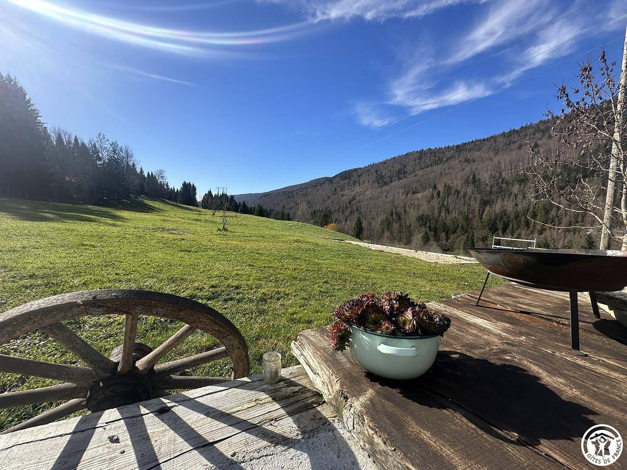 Le Refuge du Brame in Mijoux, Parc naturel régional du Haut-Jura