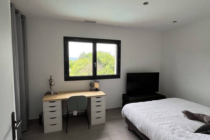 Location de vacances pour 6 personnes, avec jardin et terrasse à Camaret-sur-Aigues - 4