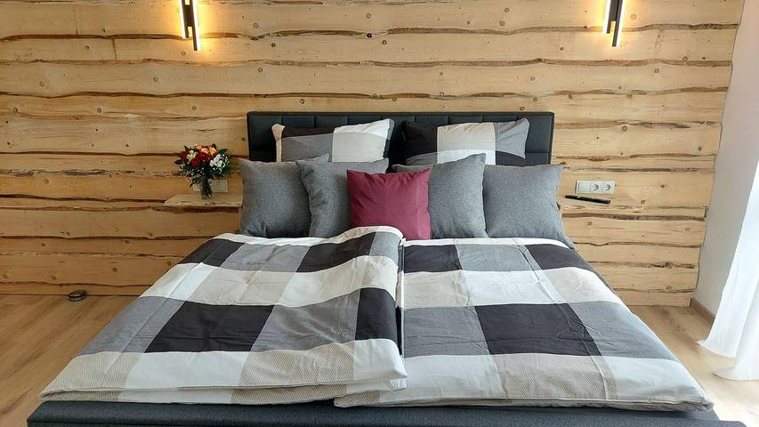 Chalet voor 4 personen, met balkon, kindvriendelijk in de Eifel