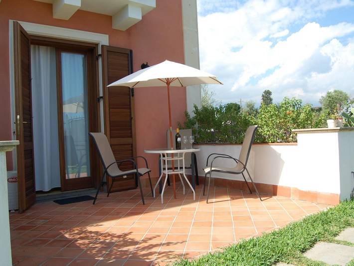 Appartamento intero, Zweizimmerwohnung 1 mit Terrasse, Gemeinschaftspool in Santa Tecla, Acireale