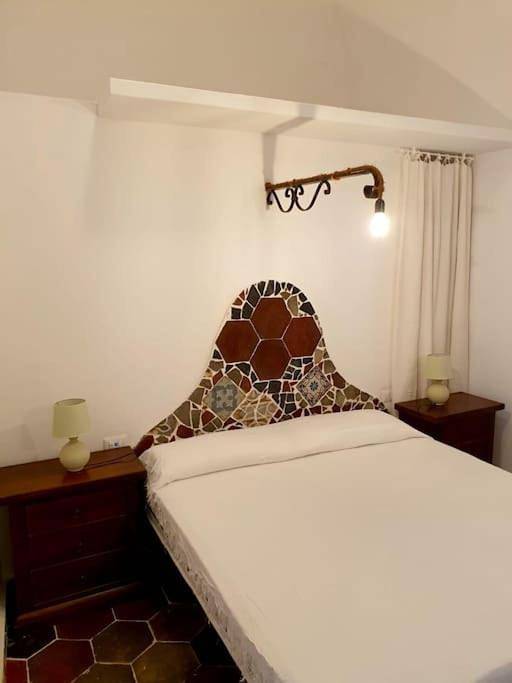 Gîte pour 6 personnes, avec vue et terrasse, animaux acceptés à Ponza - 2