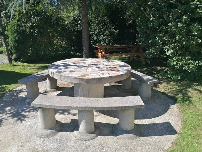 Location de vacances pour 15 personnes, avec Terrasse ainsi que Jardin et Vue à Belle-et-Houllefort - 3