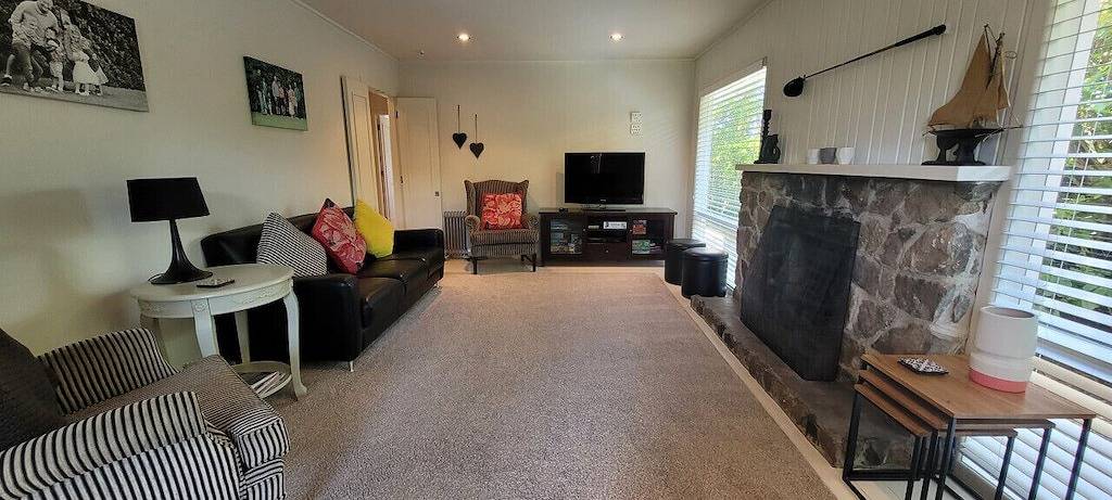 Holiday home for 9 people, with garden in Waikato