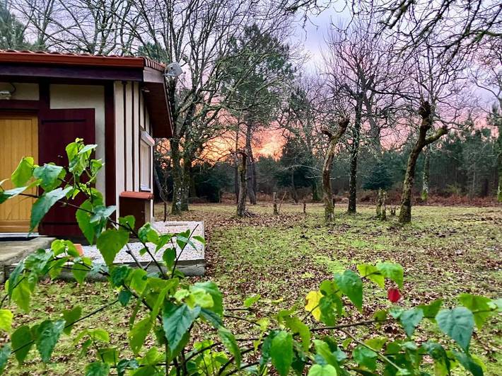 Location de vacances pour 4 personnes, avec jardin et vue à Uza - 2