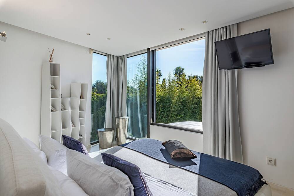 400 m from de the sea , 6-bedroom villa in Ramatuelle behind 55 Club  with Ac in Pampelonne, Ramatuelle
