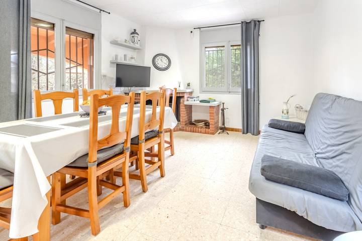 Location de vacances pour 6 personnes, avec jardin, animaux acceptés à Maçanet de la Selva - 4