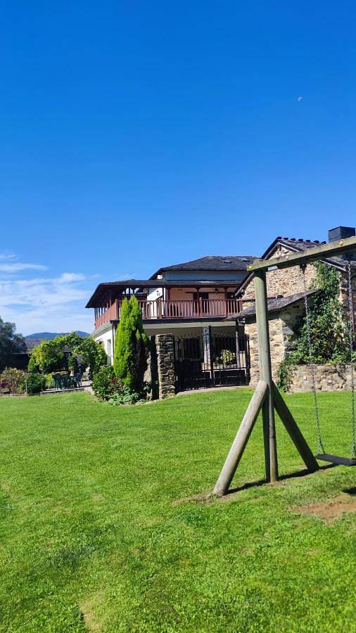 Casa rural para 10 personas, con Terraza además de Jardín y Vistas en Valdés  - 4
