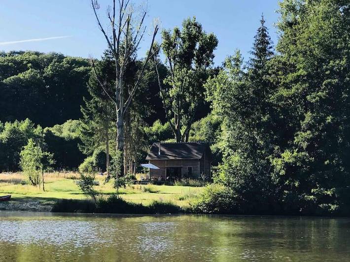 Gîte pour 4 personnes, avec Terrasse et Jardin ainsi que Vue sur le lac et Vue dans Feings - 3