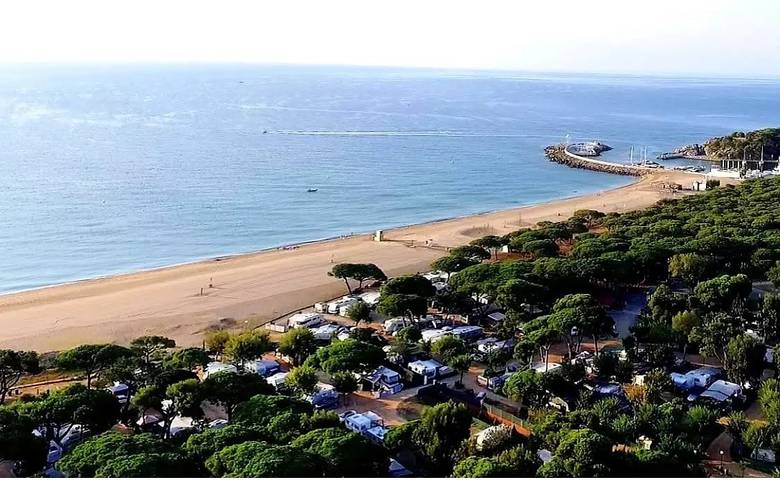 Camping für 4 Personen, mit Terrasse an der Costa Brava