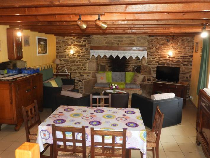 Gîte pour 5 personnes, avec terrasse et jardin à Quistinic - 4