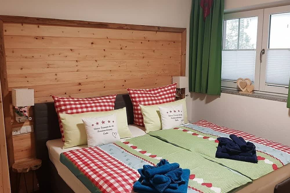 Ganze Wohnung, 🌲5*Sterne Fewo Zirbe: Wellness-Luxus mit Sauna & Whirlpool-Badewanne in Arnbruck, Ostbayern