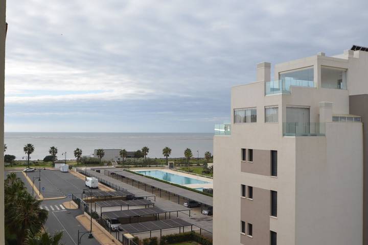 Ganze Wohnung, Ferienwohnung für 5 Personen mit Pool in Playa de Los Haraganes (Ayamonte), Ayamonte