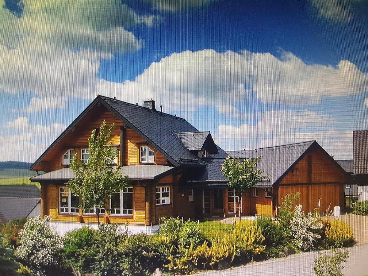 Four-Bedroom House in Sehmatal, Erzgebirge