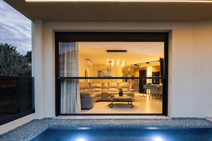 Villa pour 10 personnes, avec jacuzzi et piscine ainsi que jardin et sauna à Bali (Crète) - 3