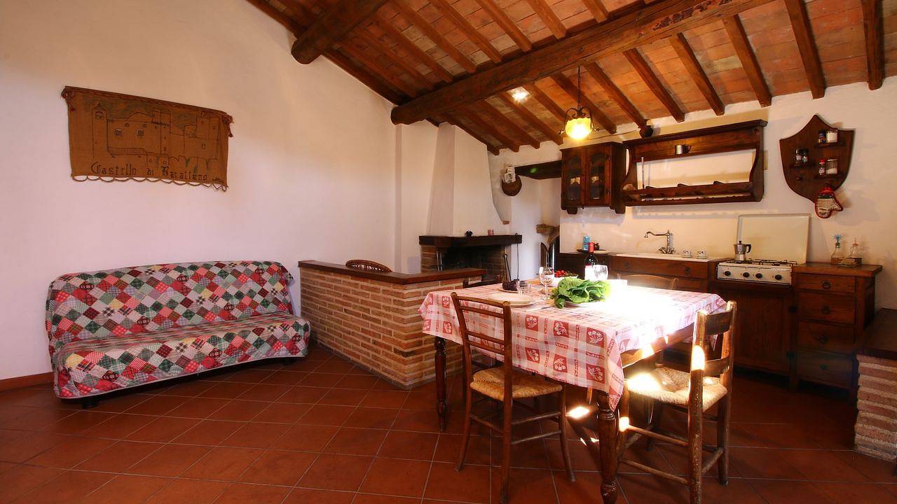 Schloss für 4 Personen (30 m²) in Gualdo Cattaneo in Gualdo Cattaneo, Province de Pérouse