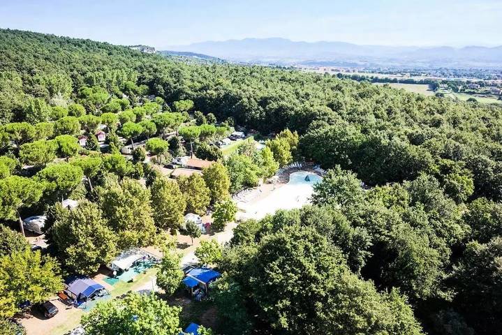 Casa vacanza per 4 persone, con Terrazza e Piscina a Capena