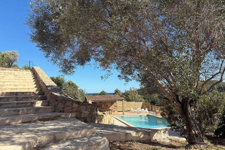 Villa pour 7 personnes, avec jardin à Sari-Solenzara