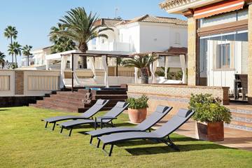 Chalet para 12 Personas en Playa La Barrosa, Chiclana de la Frontera, Foto 1