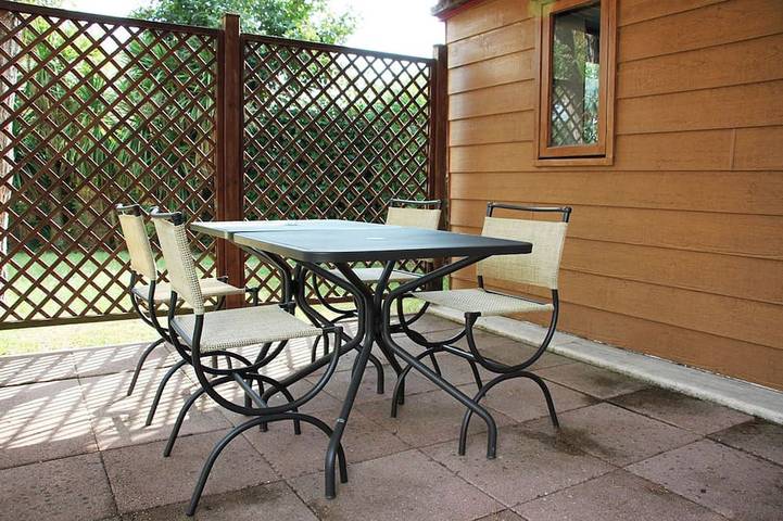 Bungalow für 4 Personen, mit Garten in Latium