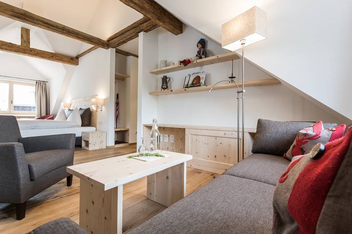 Meisser Hotel - Doppelzimmer mit Bergblick Bad oder Dusche in Guarda Staziun, Guarda