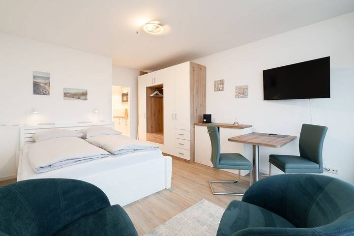 Ferienwohnung für 2 Personen, mit Balkon in Travemünder Woche