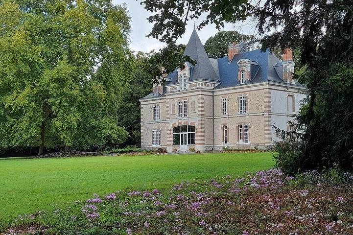 Gîte pour 15 personnes à Chazé-Henry